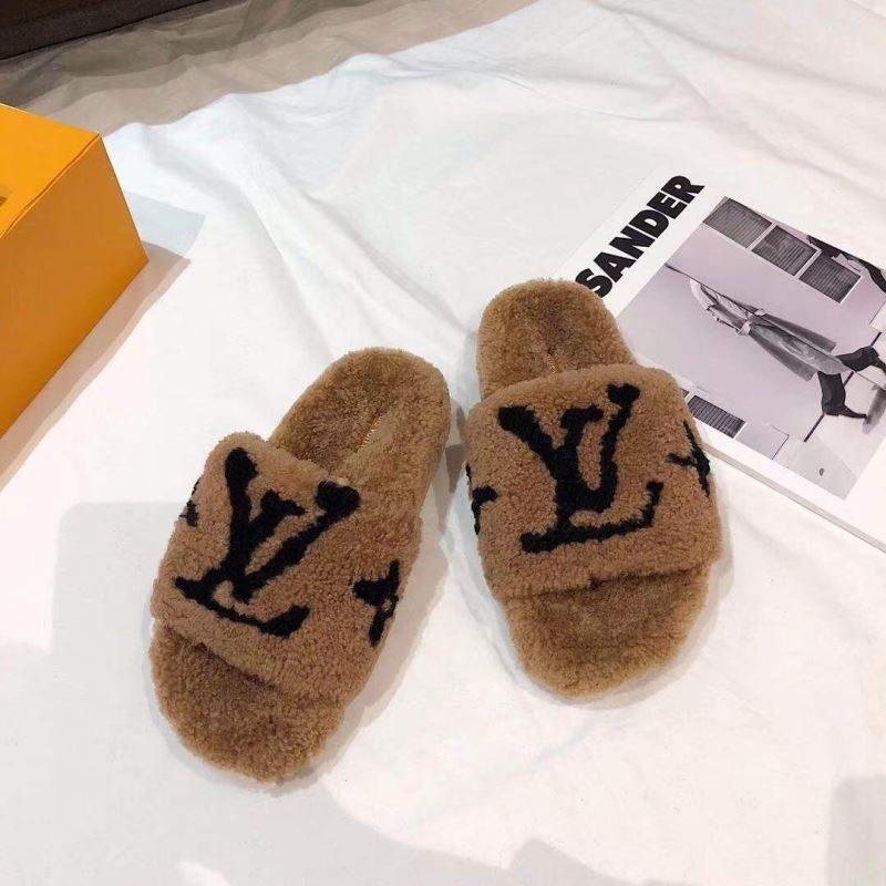 Louis Vuitton Slippers